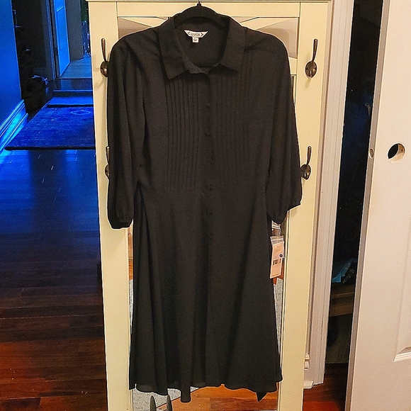 Button down dress - Picture 2 of 7